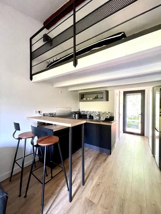 Ravissant Appartement A 5Min Du Centre Ville D'Aix آيكس أومبروفينس المظهر الخارجي الصورة