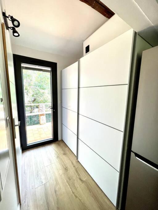 Ravissant Appartement A 5Min Du Centre Ville D'Aix آيكس أومبروفينس المظهر الخارجي الصورة